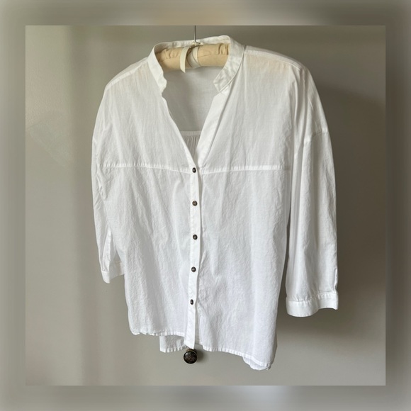 SALE ☘️ ZARA split v-neck white cotton button down shirt - Picture 1 of 8